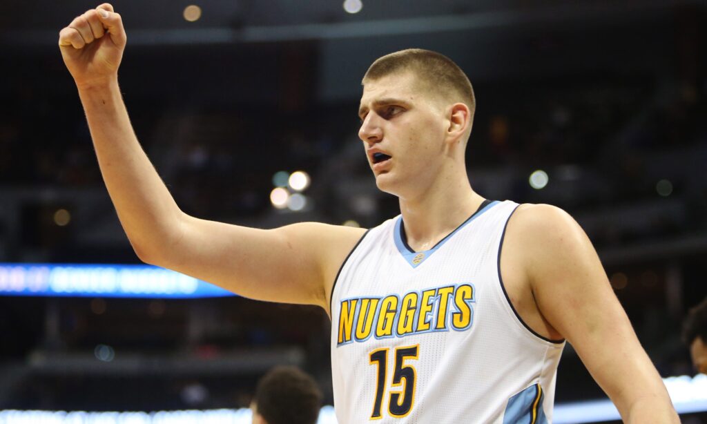 Nikola Jokic’s triple-double leads Nuggets past Bucks