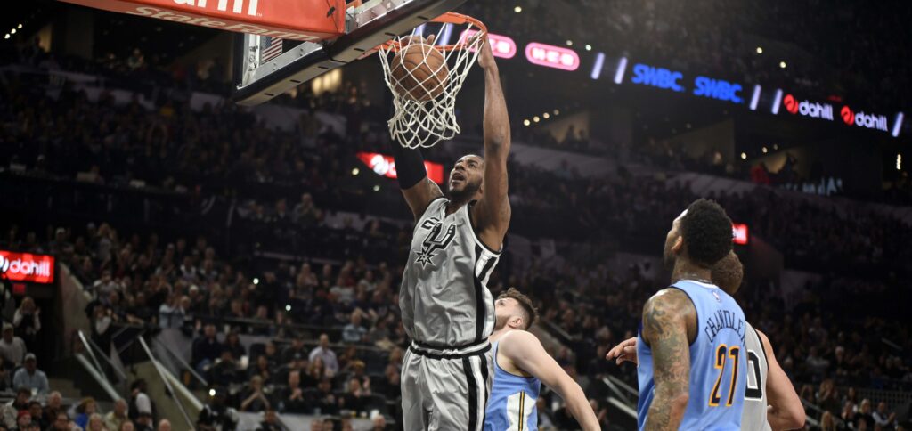 Foul trouble limits Jokic as Spurs coast past Nuggets