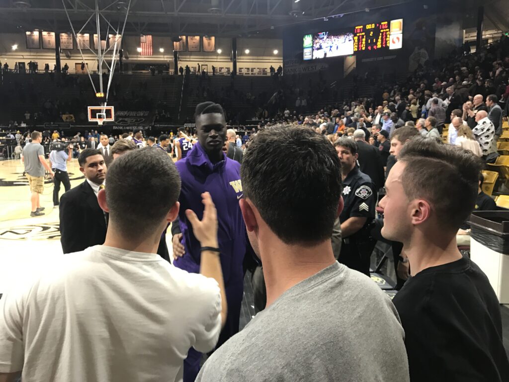 Washington’s Malik Dime hits two Colorado students in the face