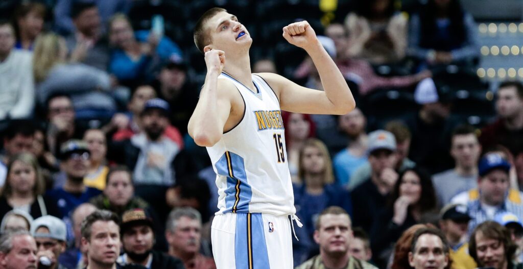 Magnificent Jokic shines as Nuggets drop Knicks