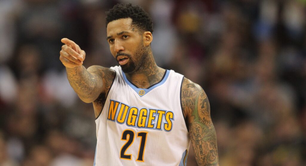 “Just walk outside and use your five senses,”: Wilson Chandler backs up Irving’s flat earth theory