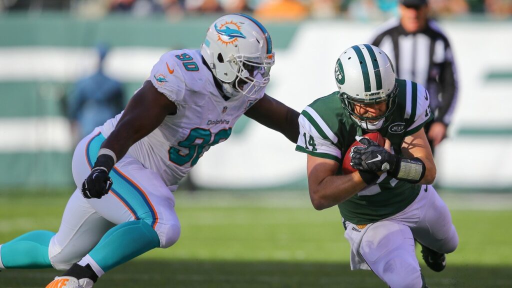 Examining Earl Mitchell’s potential fit on the Broncos