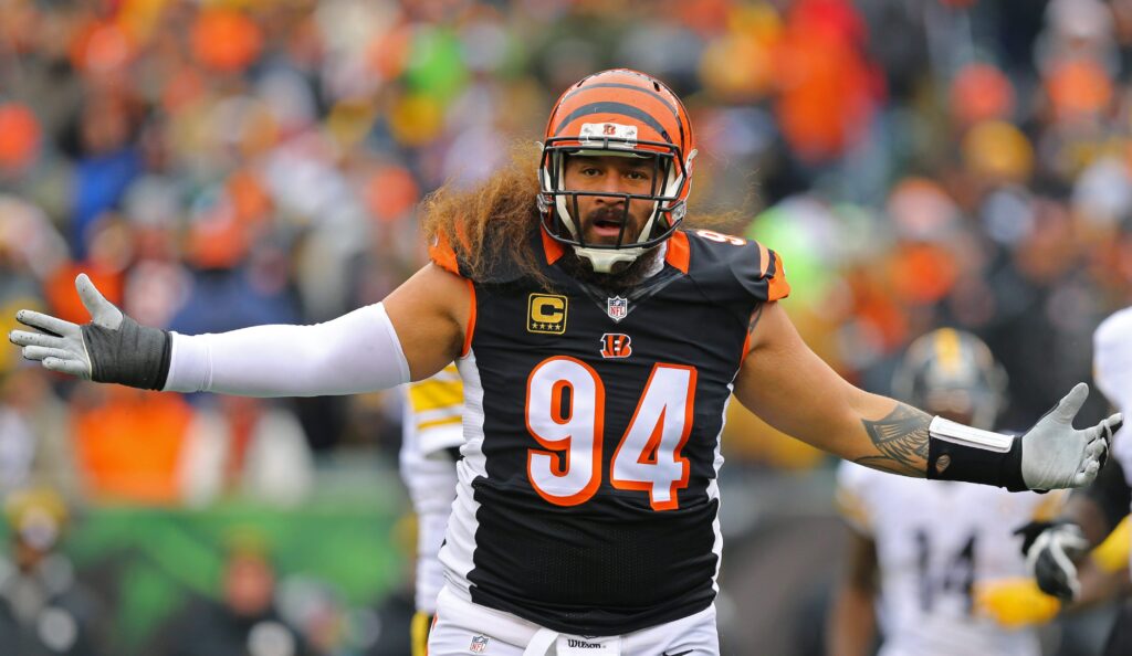 Broncos finally make multiple moves on the defensive line