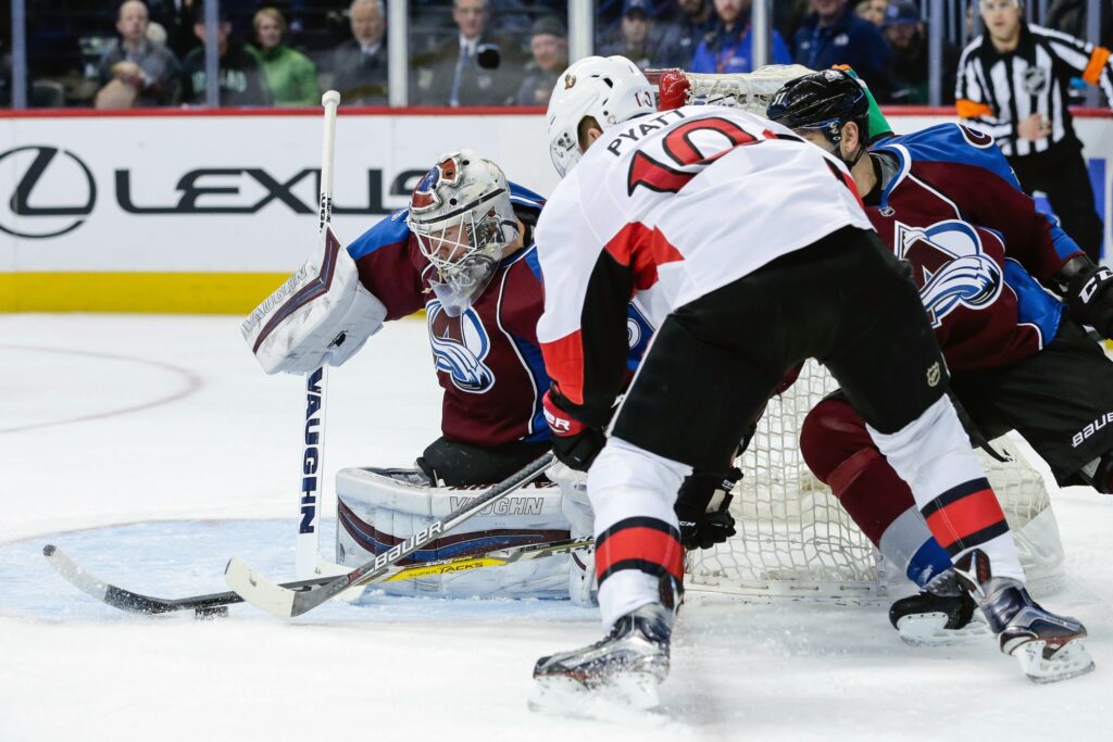 Avalanche revert to old form with lethargic effort in loss to Senators