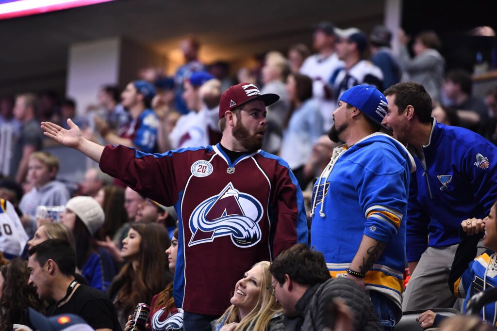 Avalanche confounded by third period again in loss to Blues