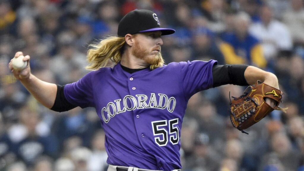 Jon Gray showed signs of dominance in lackluster opener