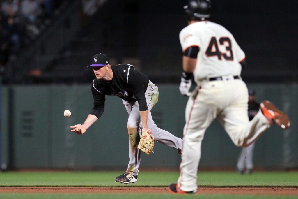 DJ LeMahieu’s bat is heating up while his glove is more important than ever