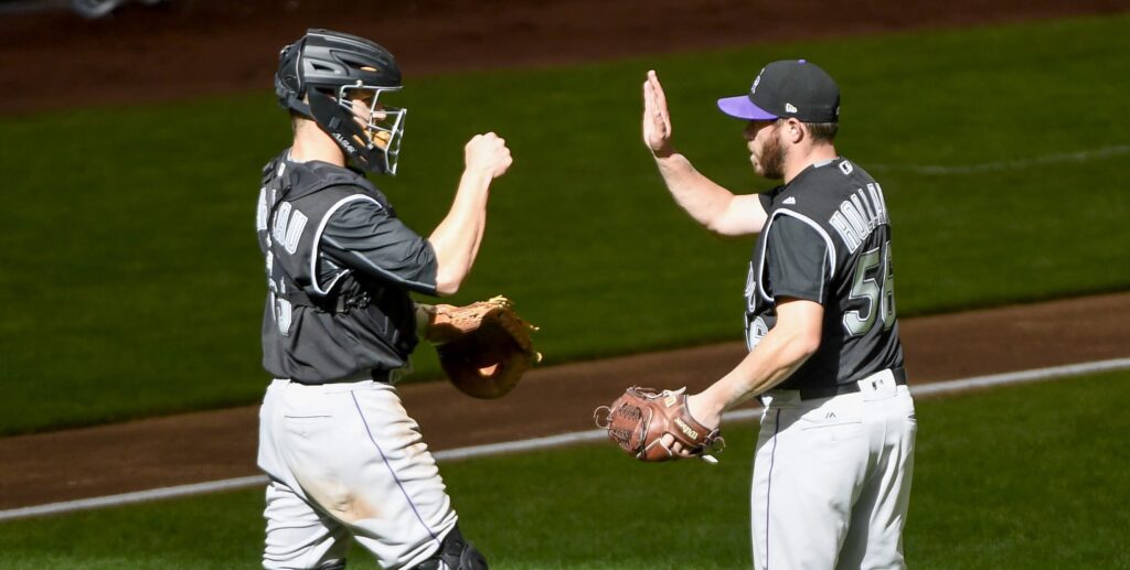 HEARTBREAKING: A timeline of Dustin Garneau’s hopeless handshakes