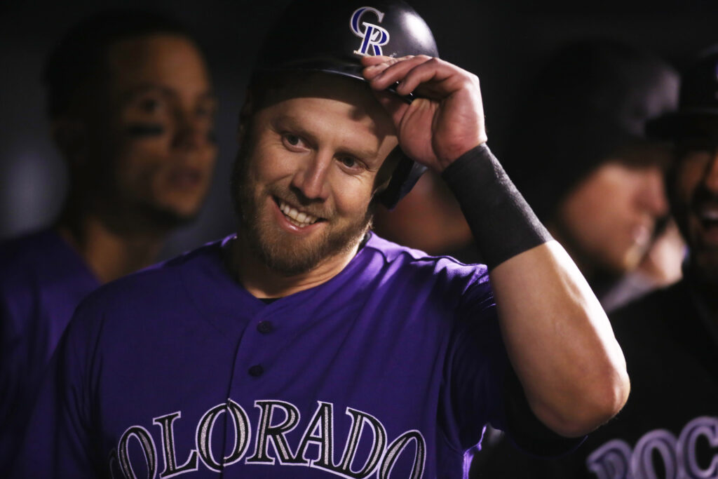 Mark Reynolds late heroics lift Rockies to biggest win of 2017