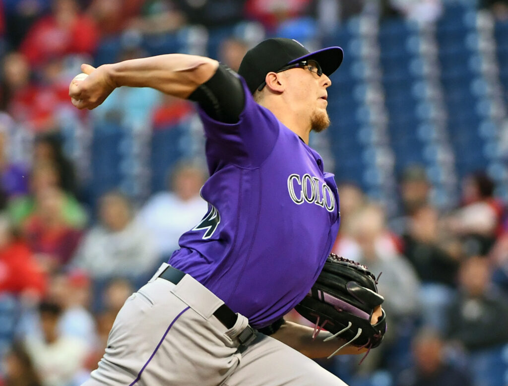 Jeff Hoffman pitches like an ace, Rockies keep rolling
