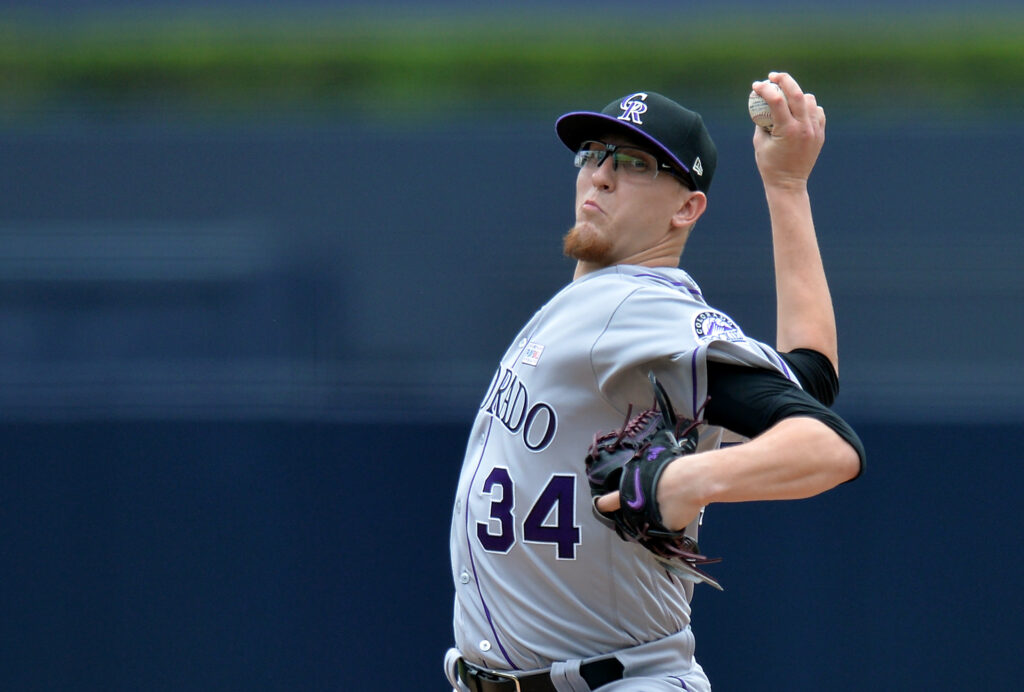 Jeff Hoffman dominates Padres, Rockies retake sole possession of first place