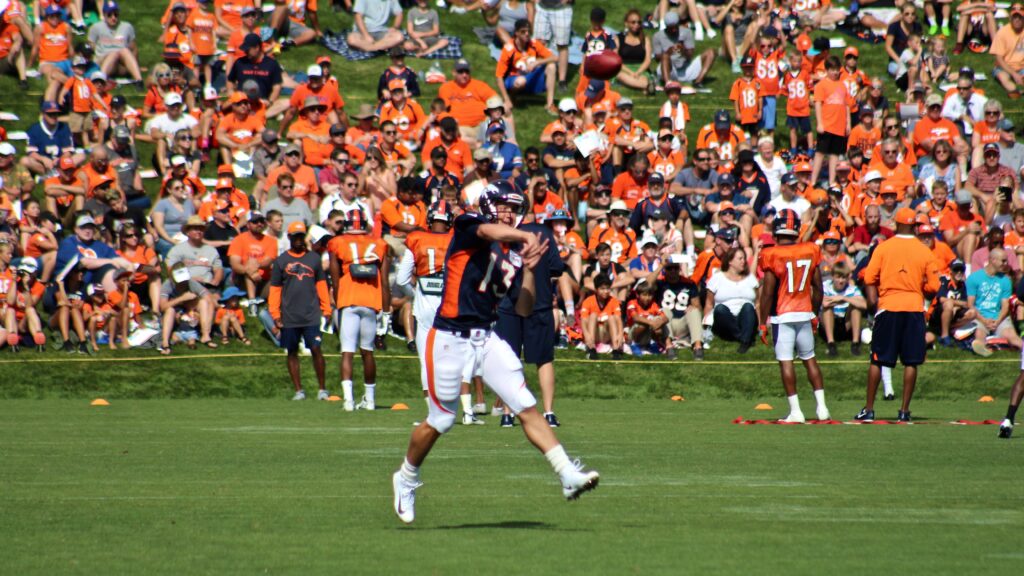 Broncos Quarterback Scoreboard: Siemian starting to sizzle