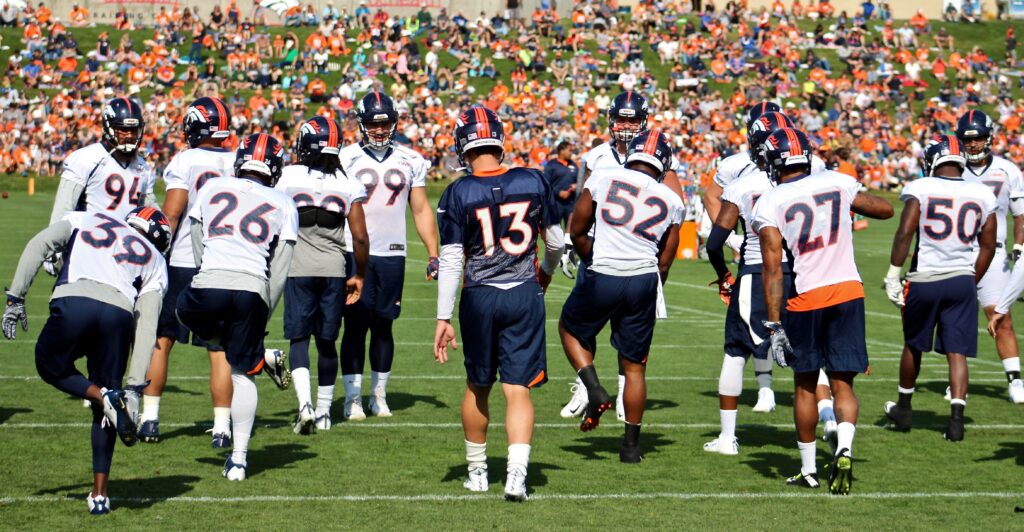 Broncos Quarterback Scoreboard: Offense feasts on lesser competition