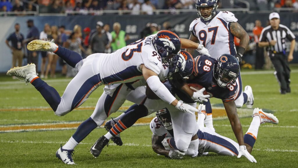 Starting lineman leaves Broncos practice on cart