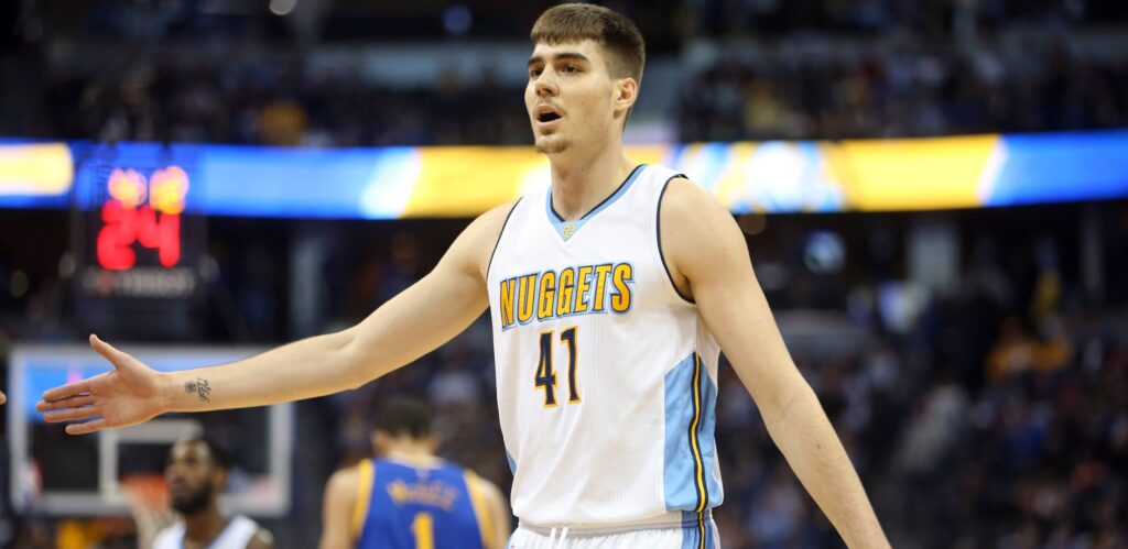 Juancho Hernangomez turns in his best game at EuroBasket as Spain rolls past Romania