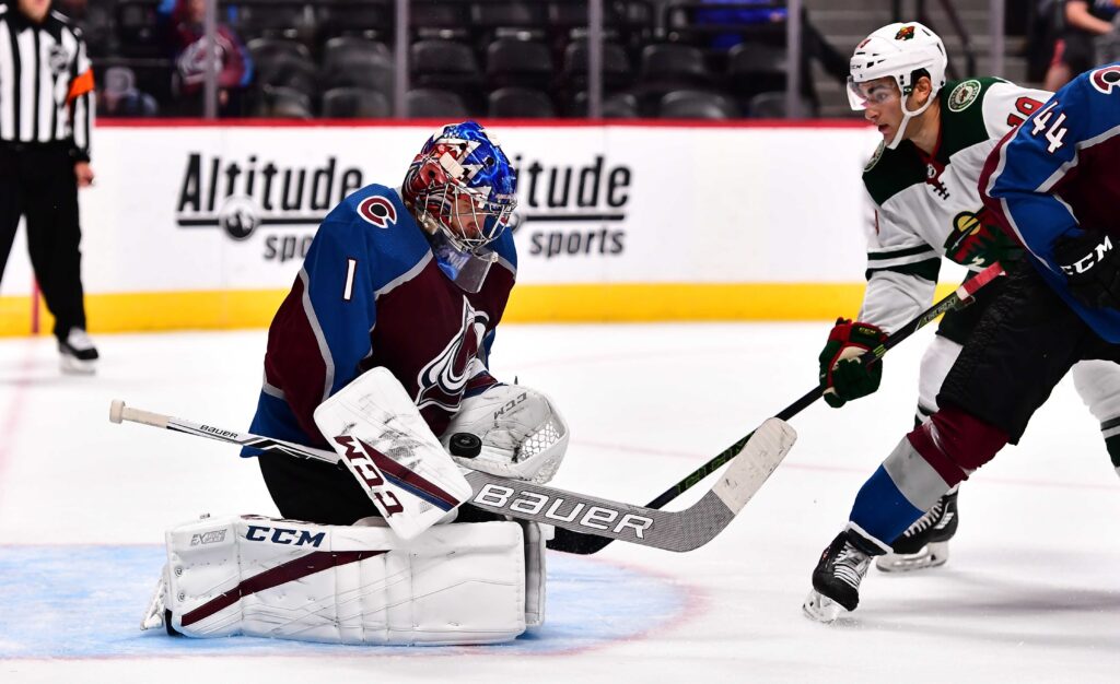 Varlamov: “I felt like I was playing in a soccer net, not a hockey net”