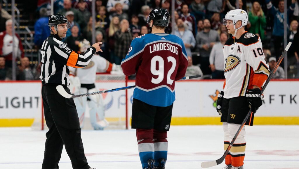 Landeskog leads way in Avalanche beatdown of Ducks