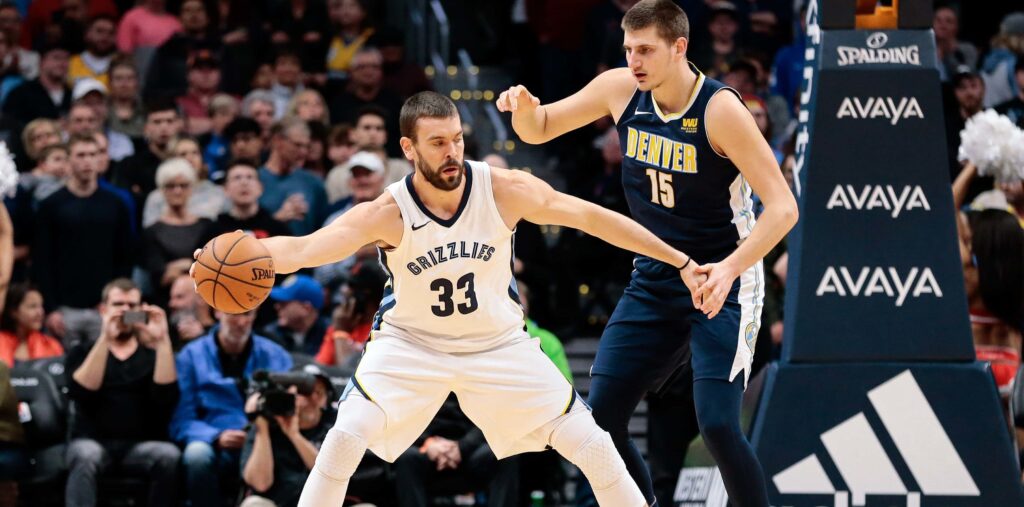 Nikola Jokic rises to the challenge, leads Nuggets to win over Grizzlies