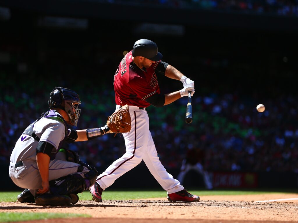Colorado Rockies bring back best catcher in franchise history