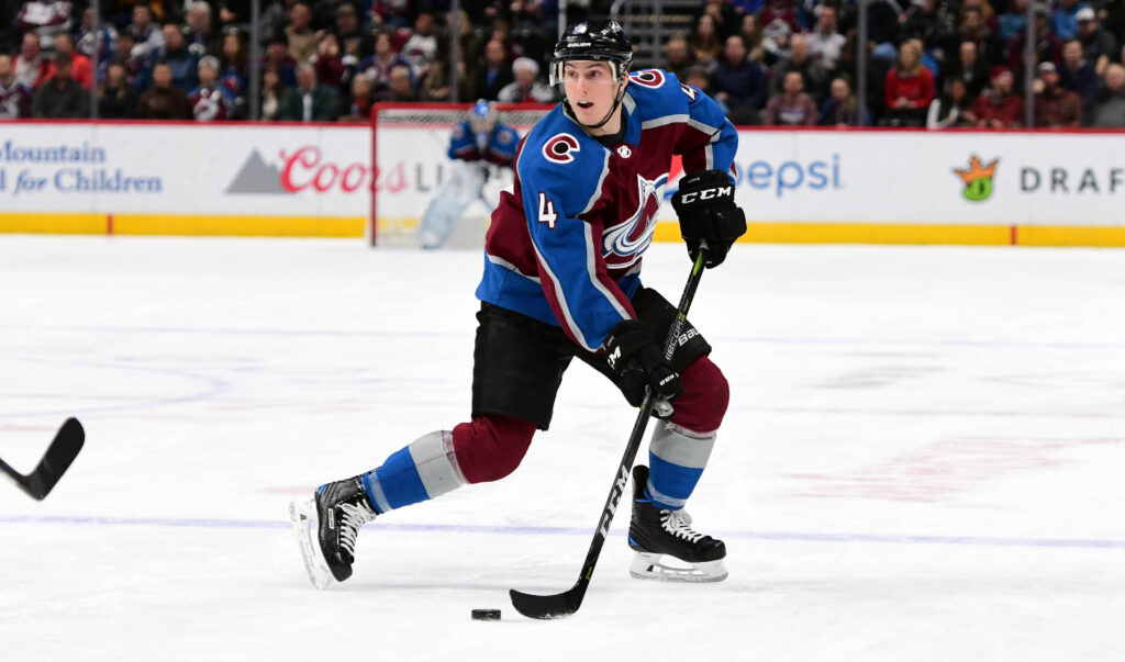 Key Avs defenseman breaks bone in right hand