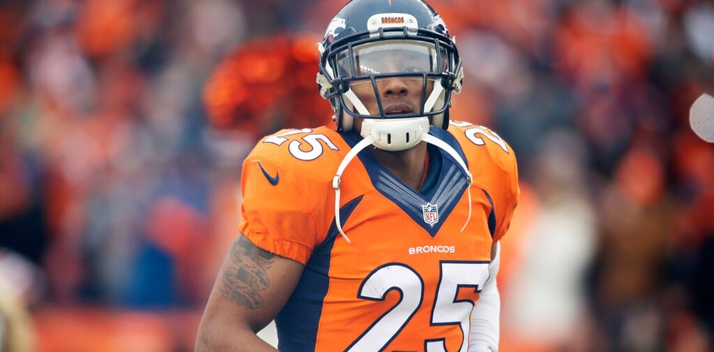Chris Harris Jr. shuts down his side, plays game with only one arm