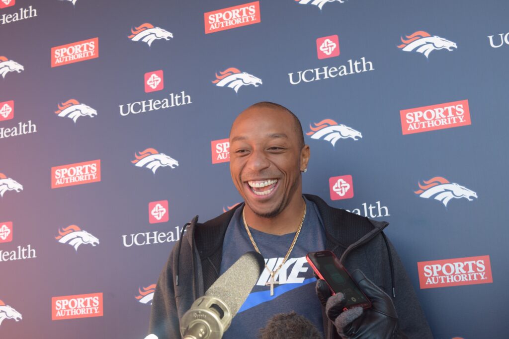 Chris Harris Jr. laughs off game-time decision talk, confident in playing Sunday