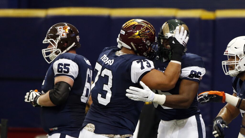 Watch: Kivon Cartwright catches touchdown in East-West Shrine Game