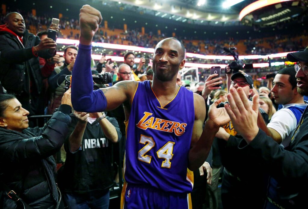 With nothing left to prove Peyton Manning should follow in Kobe Bryant’s footsteps