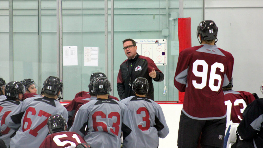 Dean Chynoweth fired as head coach of Avalanche AHL affiliate