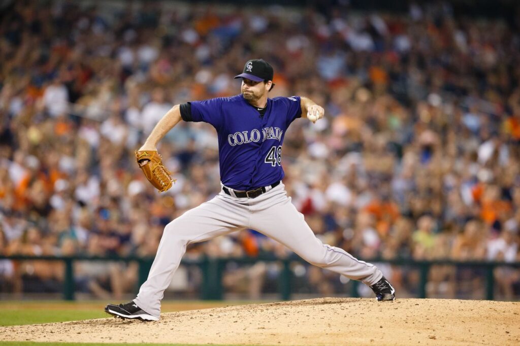 Boone Logan activated, Miguel Castro optioned