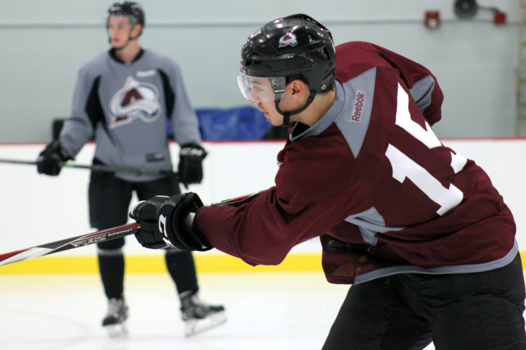 Avalanche Qualify Siemens Plus 4, Let 10 Walk