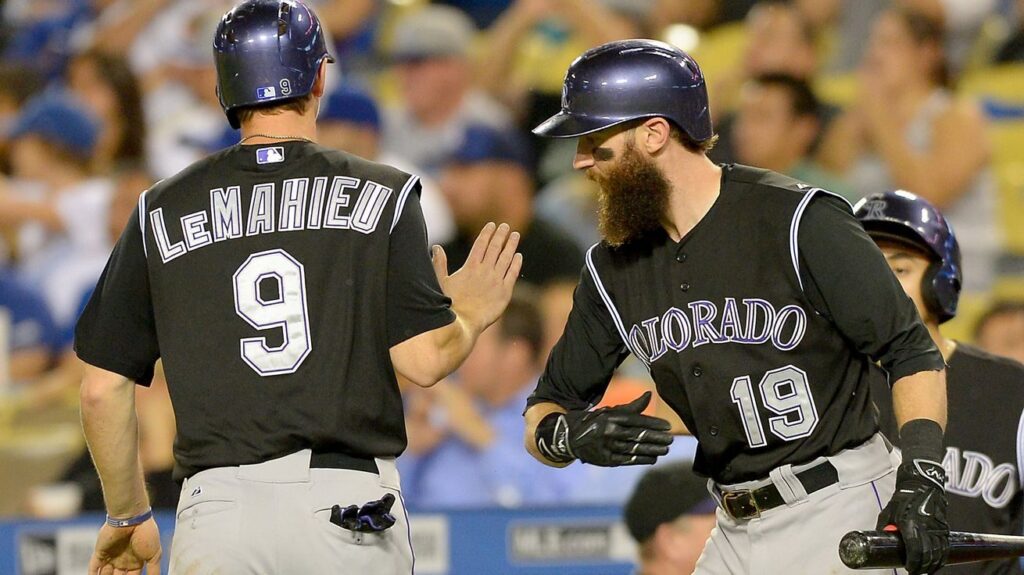 Charlie Blackmon vs. DJ LeMahieu … on the basketball court