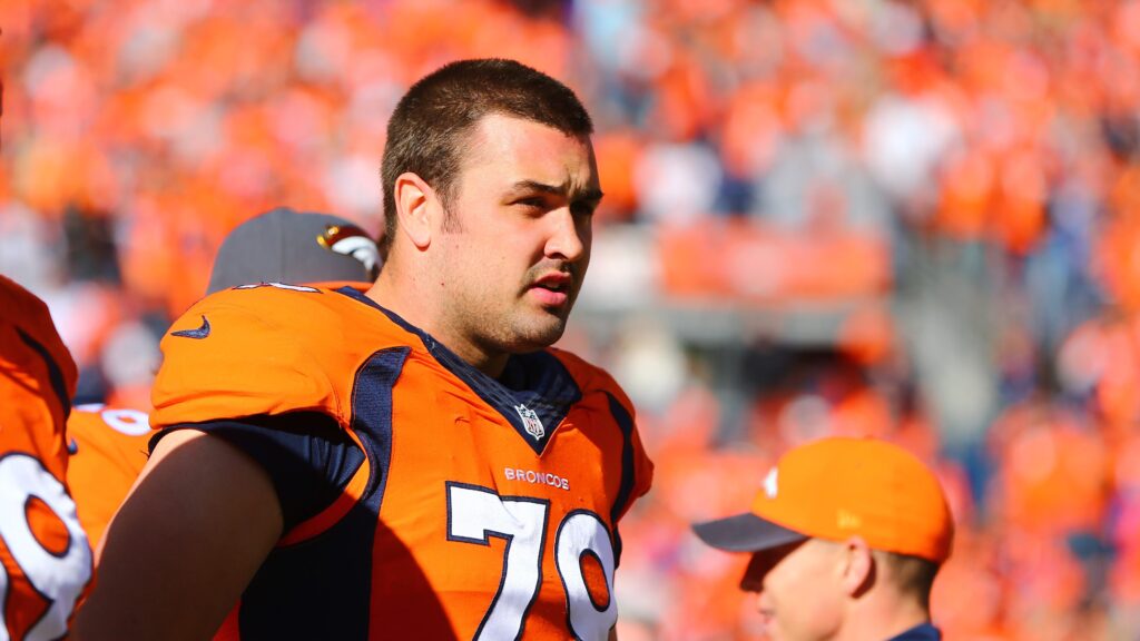 Broncos’ Michael Schofield learned to “shut it all off” during much-maligned 2015 season