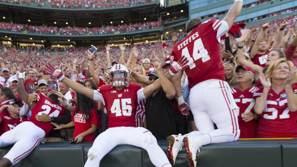 Saturday fun, looking at the college football lines we like