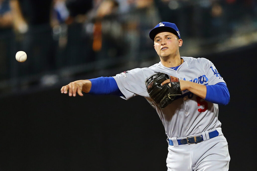 Dodgers strike early, hold off Rockies 5-2