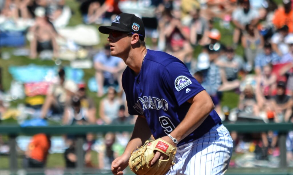 DJ LeMahieu reacts to winning NL batting title, continues to get scrutinized