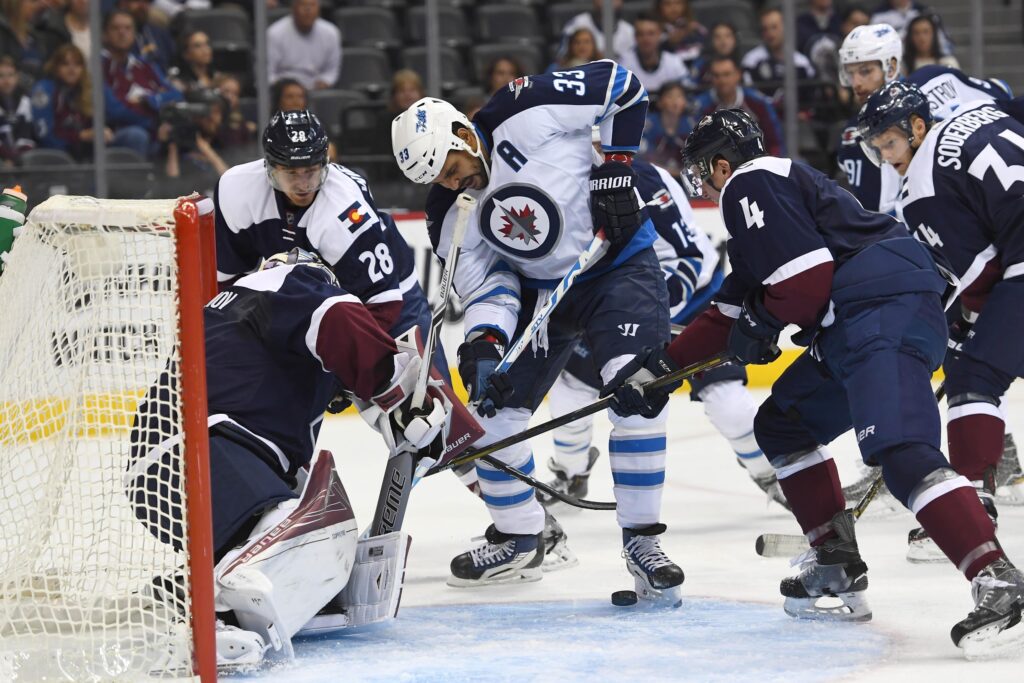 Avalanche veterans not panicking despite disappointing loss to Jets