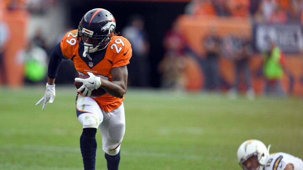 Broncos prevail over Chargers in turnover-marred contest