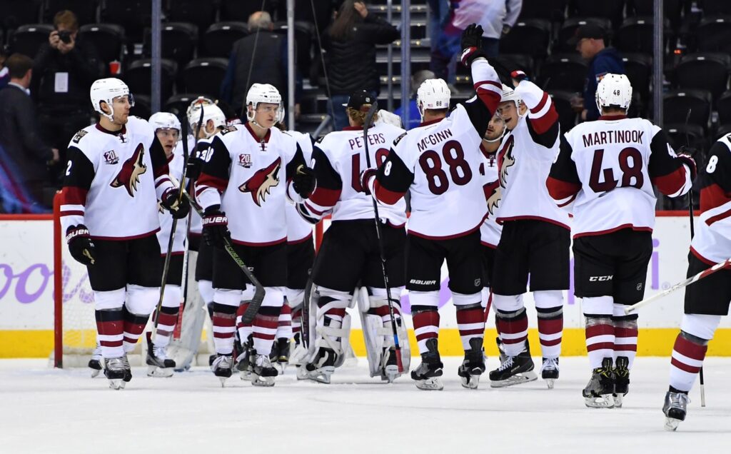 Avalanche shrink from the moment as Coyotes howl
