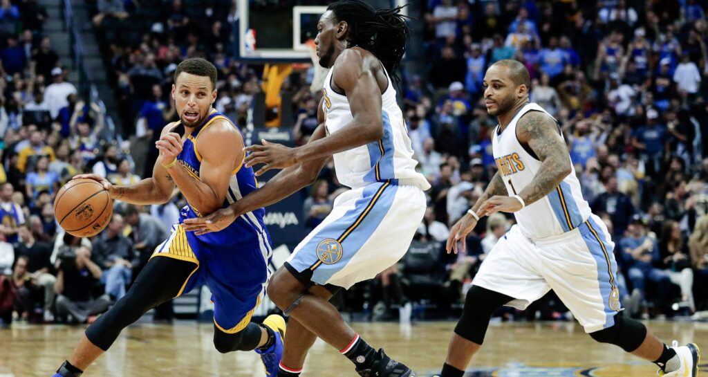 Warriors dismantle Nuggets as Curry puts on a show