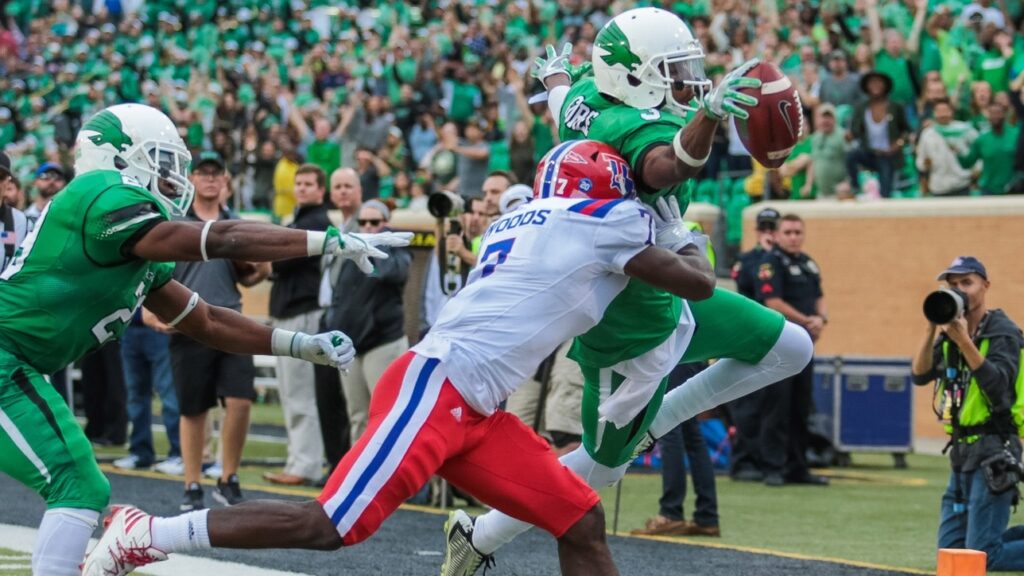 Saturday Fun: Riding that C-USA wave