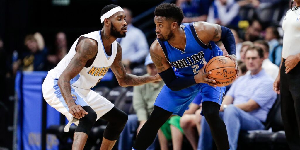 Nuggets look to split six-game road trip, keep momentum going versus Mavericks