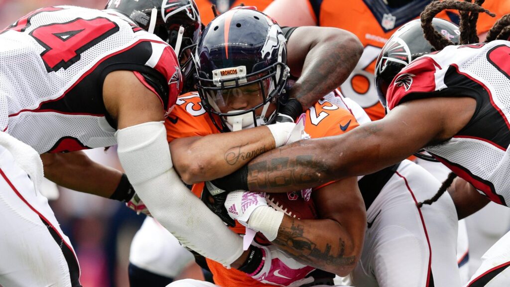 Kubiak’s solution to abysmal ground game: Run more