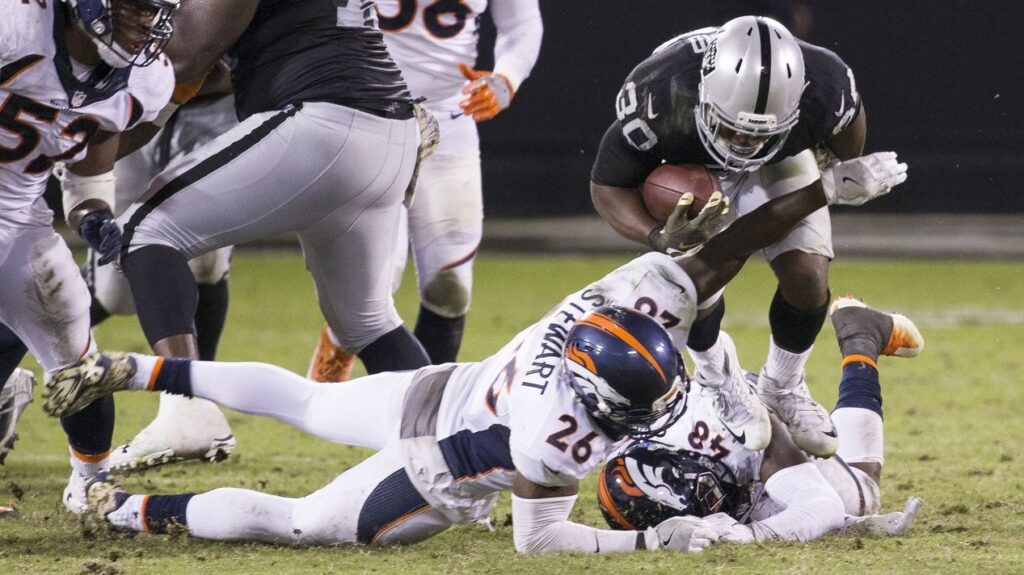 Broncos bullied by Raiders in first matchup