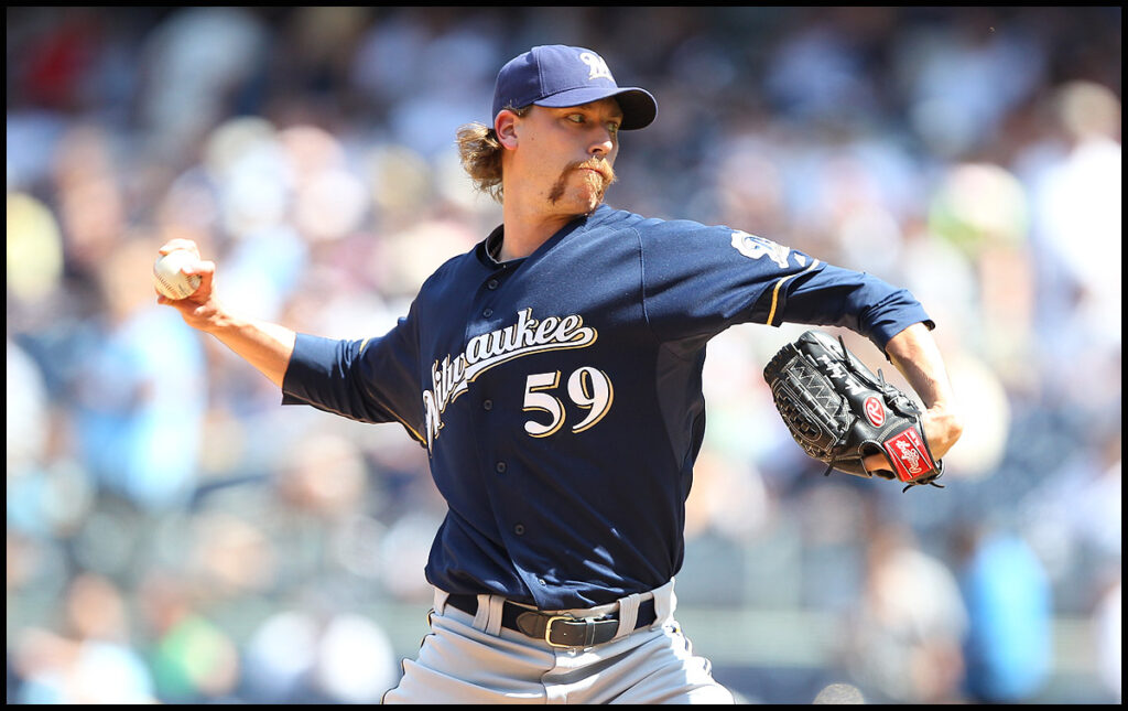 Rockies add Axford on Minor League Deal