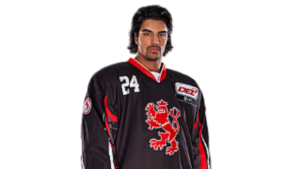 Colorado Avalanche Signs F Andreas Martinsen