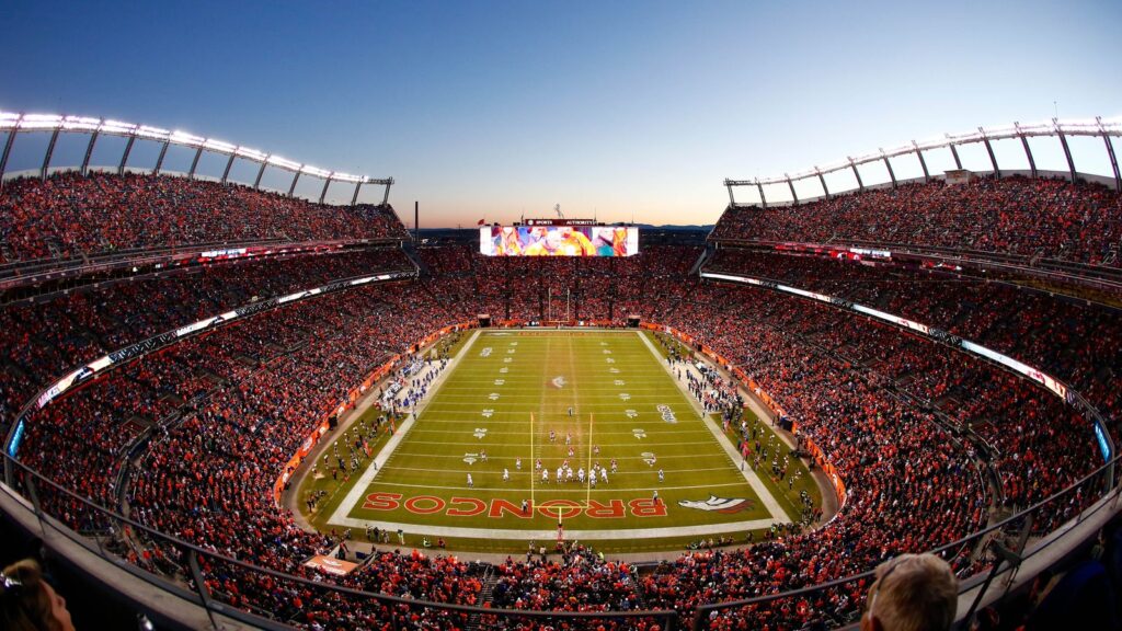 Scary line: Denver Broncos are rare home underdogs this week
