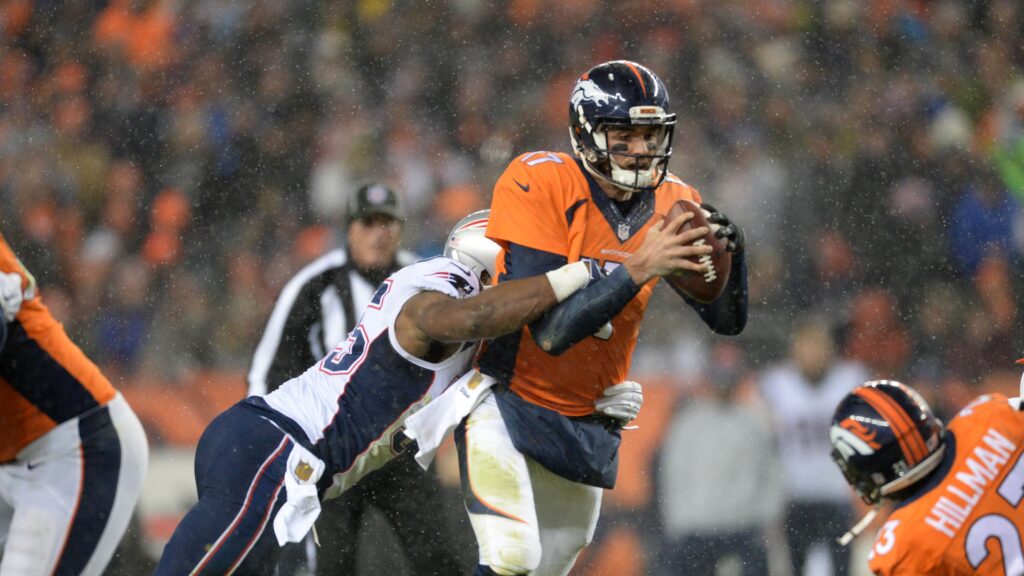 Kubiak’s Corner: Coach “real concerned” about the sacks on Brock Osweiler