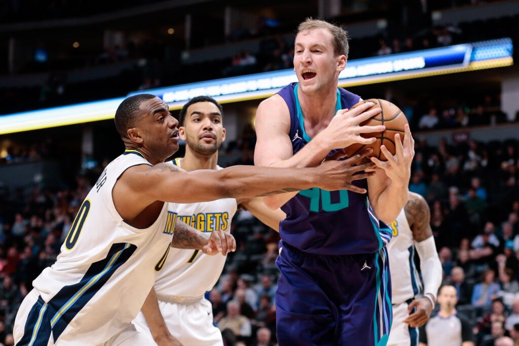 “That was like the Bud Light Play of the Game”: Darrell Arthur turns back the clock in win over Hornets