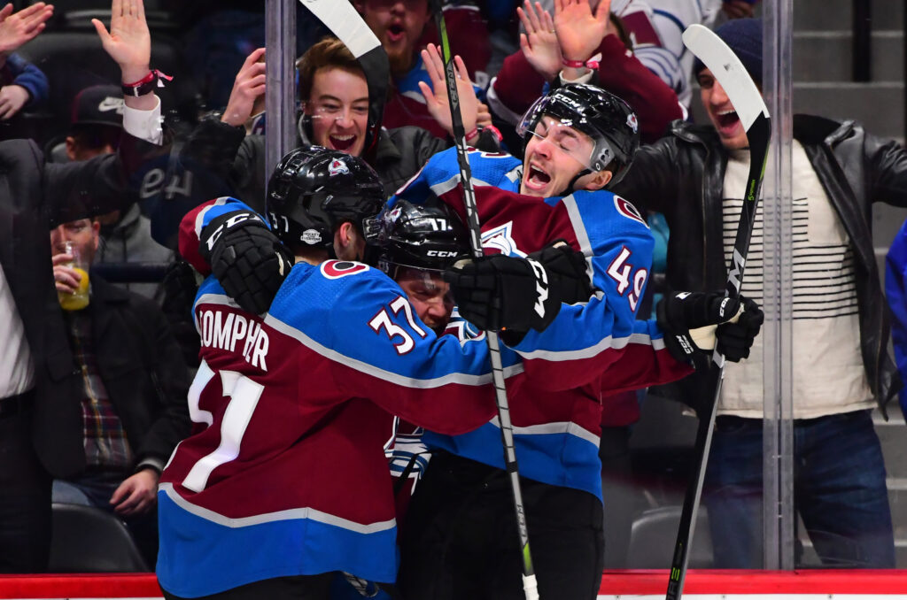 Short-handed Avs gut out victory thanks to Jost, Bernier
